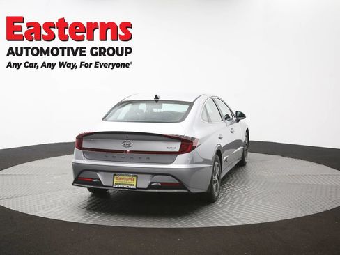 Used 2023 Hyundai Sonata Blue FWD image 41