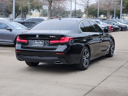 Used 2021 BMW 530i w/ Convenience Package image 9