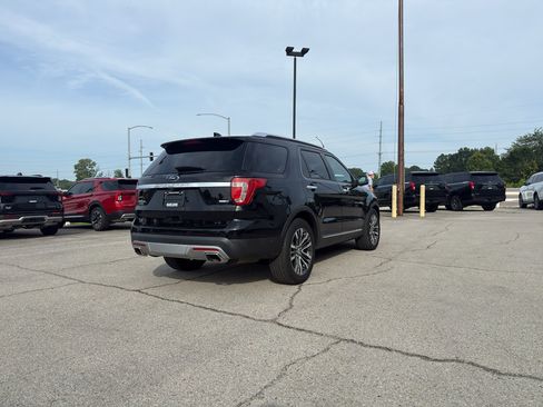 Used 2016 Ford Explorer Platinum AWD/4WD image 5