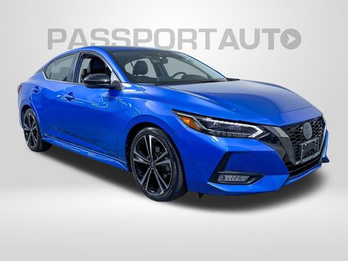 Used 2022 Nissan Sentra SR w/ Trunk Package image 5