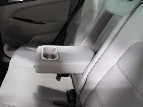 Used 2019 Hyundai Tucson SE FWD image 21