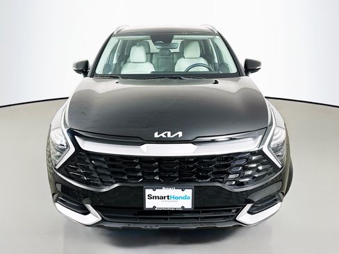 Used 2024 Kia Sportage EX AWD/4WD image 2