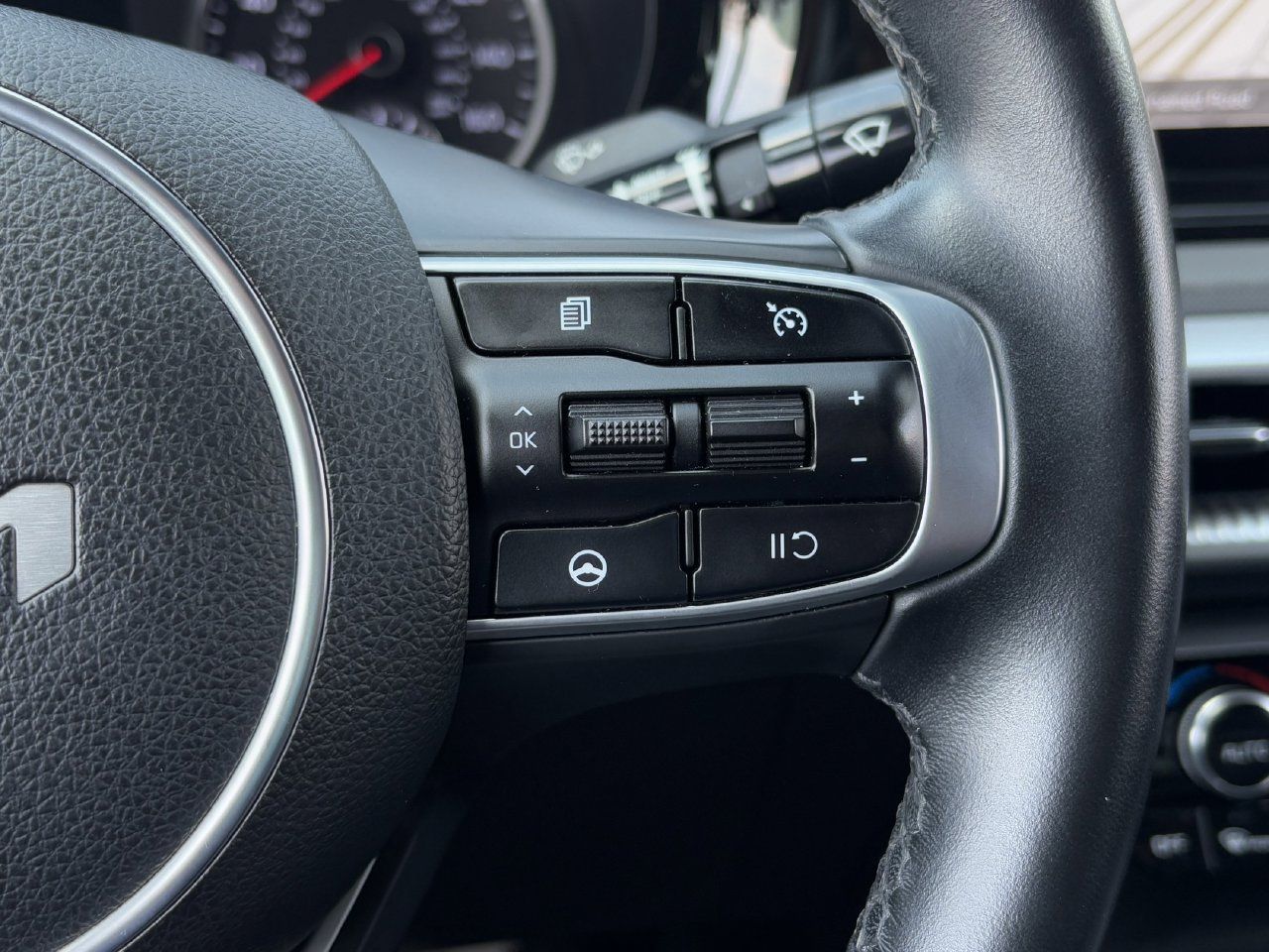 Used 2022 Kia K5 GT-Line AWD/4WD image 17