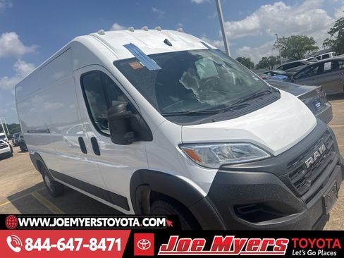 Used 2025 RAM ProMaster 2500 w/ Convenience Group image 5