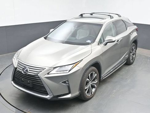 Used 2017 Lexus RX 450h AWD image 38