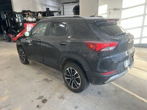 Certified 2024 Chevrolet TrailBlazer LT w/ LT Cold Weather Package image 5