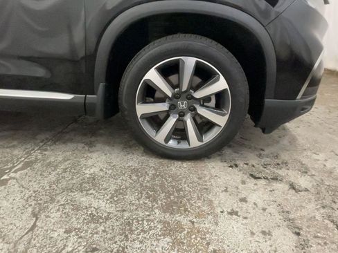 Used 2025 Honda Pilot Elite image 15