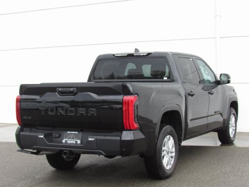 Used 2024 Toyota Tundra SR5 image 6