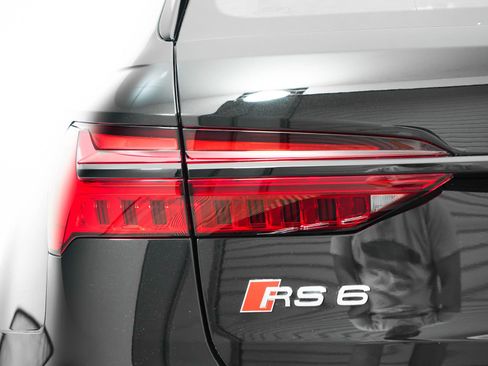 New 2026 Audi RS 6 performance image 15
