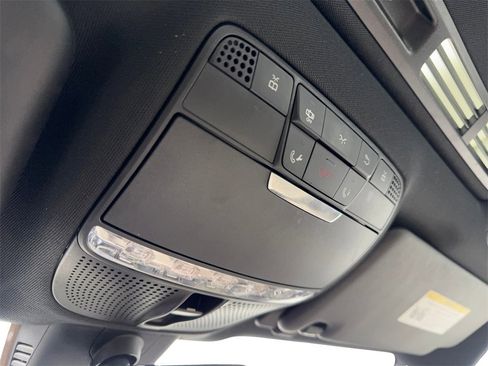 Used 2017 Mercedes-Benz E 300 image 68