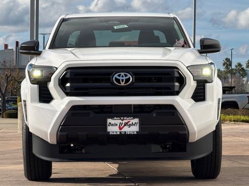 New 2026 Toyota Tacoma SR image 10