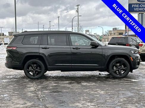 Used 2024 Jeep Grand Cherokee L Limited w/ Black Appearance Package image 2