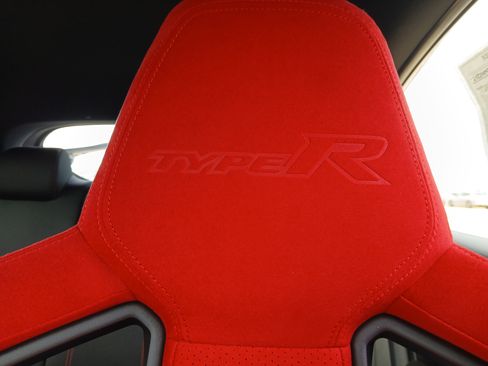 Used 2025 Honda Civic Type R image 10