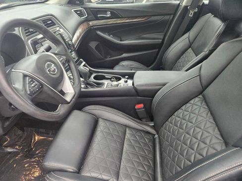 Used 2017 Nissan Maxima Platinum image 20