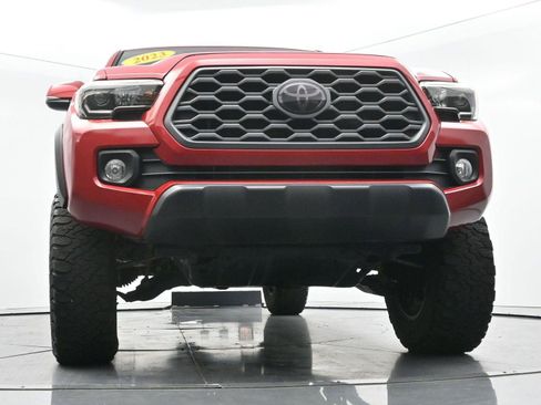 Used 2023 Toyota Tacoma TRD Off-Road AWD/4WD image 43