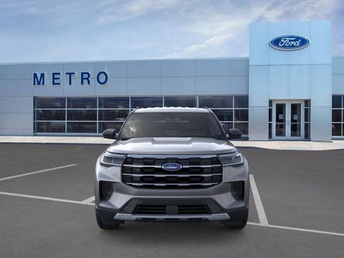 New 2026 Ford Explorer Active image 7