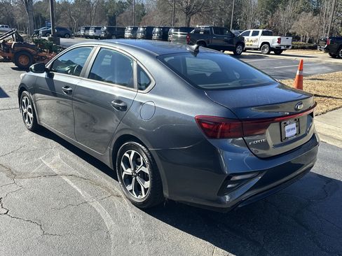 Used 2019 Kia Forte LXS image 7