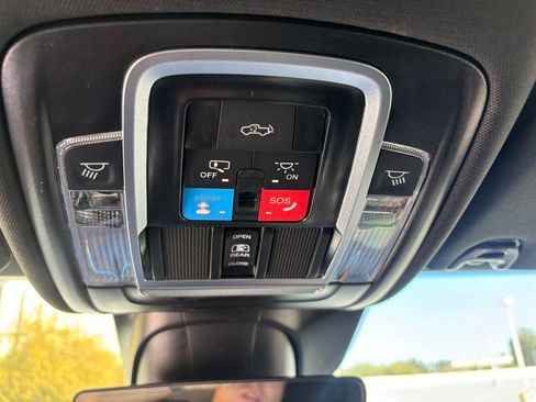 Used 2026 RAM 2500 Laramie w/ Night Edition image 36