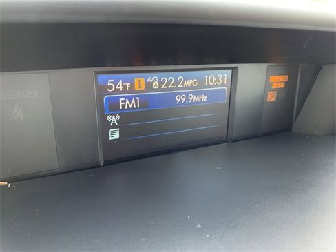 Used 2015 Subaru Forester 2.5i Premium w/ All-Weather Package image 23