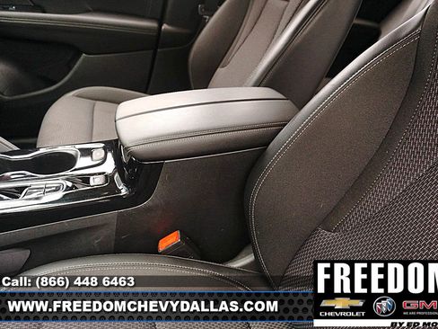 Certified 2023 Buick Envision Preferred AWD/4WD image 30