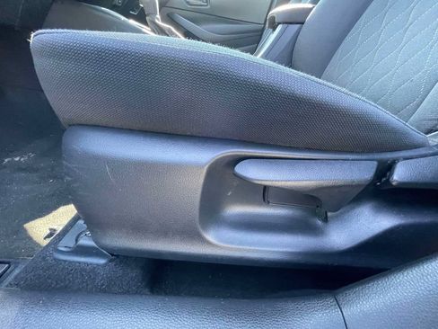 Used 2024 Toyota Corolla LE FWD image 16