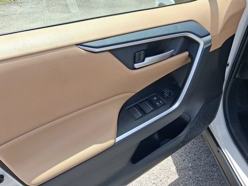Used 2025 Toyota RAV4 XLE w/ Convenience Package FWD image 14