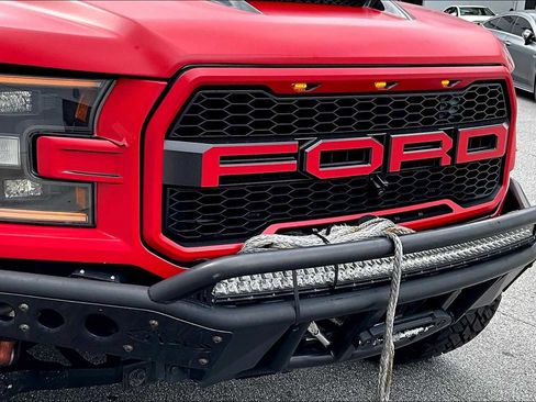 Used 2019 Ford F150 Raptor w/ Equipment Group 802A Luxury image 57