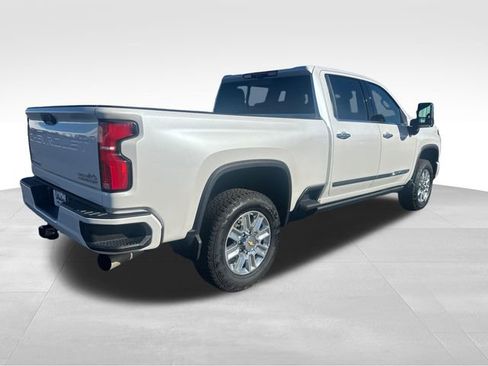 Used 2025 Chevrolet Silverado 3500 High Country w/ High Country Premium Package image 6