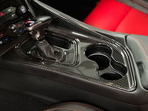 Used 2019 Dodge Challenger SXT image 26