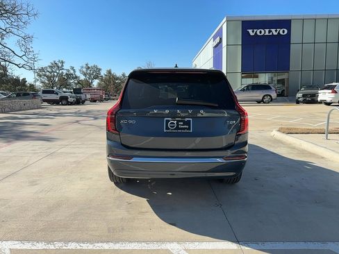 Used 2025 Volvo XC90 T8 Ultra image 5