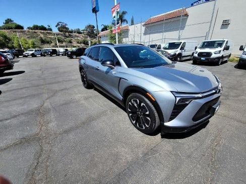 Used 2024 Chevrolet Blazer EV RS AWD/4WD image 2