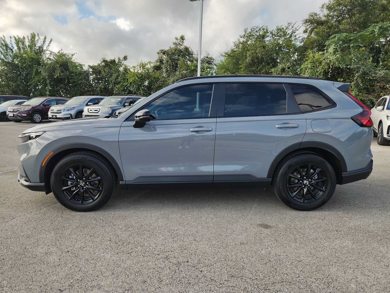 Certified 2026 Honda CR-V Sport image 4