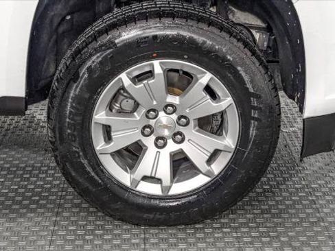 Used 2022 Chevrolet Colorado LT w/ Fleet Safety Package RWD image 26