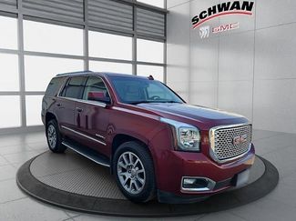 Used 2016 GMC Yukon Denali image 1