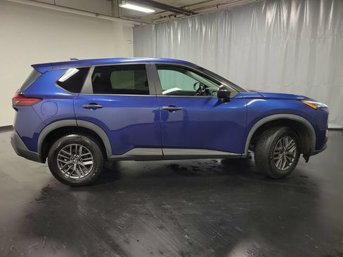 Used 2021 Nissan Rogue S AWD/4WD image 9