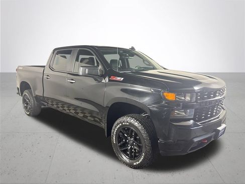 Used 2021 Chevrolet Silverado 1500 Custom Trail Boss w/ Safety Confidence Package AWD/4WD image 4