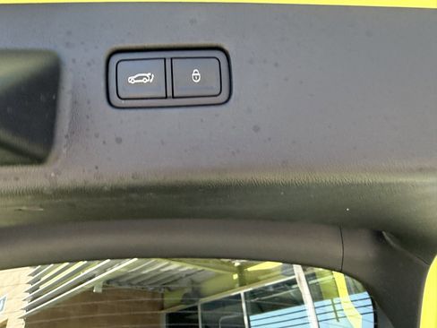 Used 2023 Genesis GV60 Performance image 37