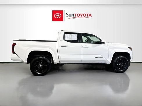 Used 2025 Toyota Tacoma SR5 RWD image 2