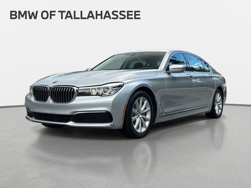 Used 2019 BMW 740i RWD image 1