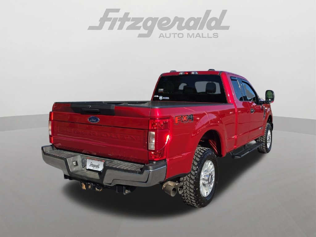 Used 2022 Ford F350 XLT w/ FX4 Off-Road Package AWD/4WD image 8