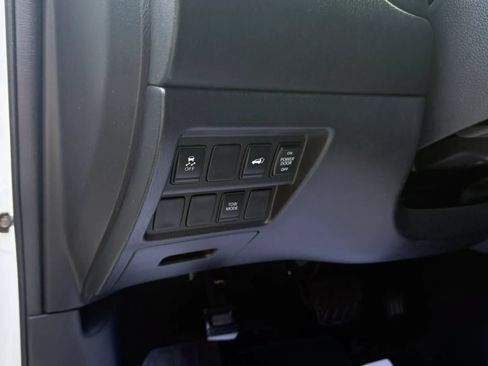Used 2014 Nissan Pathfinder SL w/ Cargo Package AWD/4WD image 37