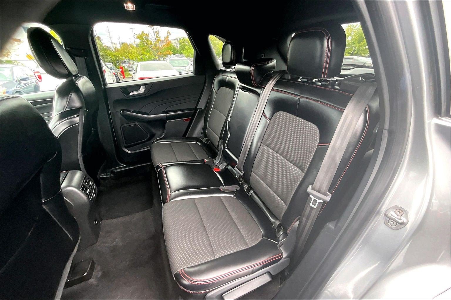 Used 2024 Ford Escape ST-Line AWD/4WD image 23