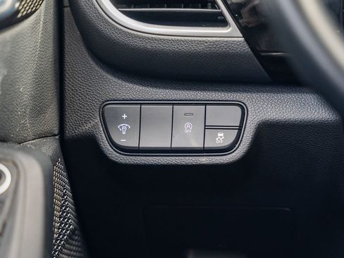 Used 2024 Kia Seltos S image 24