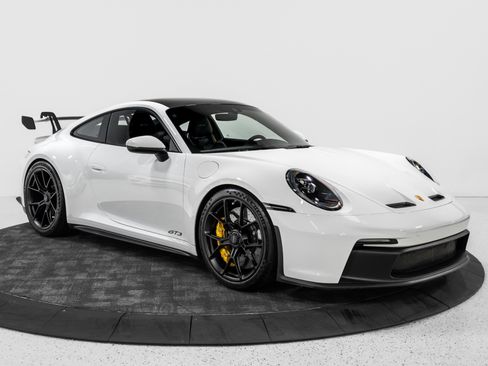 Used 2022 Porsche 911 GT3 RWD image 11
