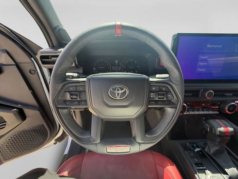 Certified 2025 Toyota Tacoma TRD Pro AWD/4WD image 8