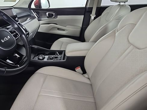 Used 2023 Kia Sorento EX image 18