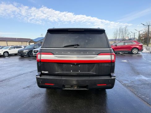 Used 2020 Lincoln Navigator L Reserve w/ Luxury Package image 8