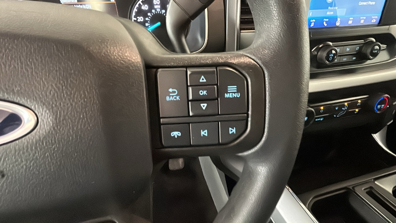 Used 2023 Ford F150 XLT AWD/4WD image 19