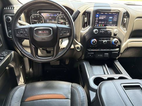 Used 2020 GMC Sierra 2500 AT4 w/ AT4 Premium Package AWD/4WD image 18