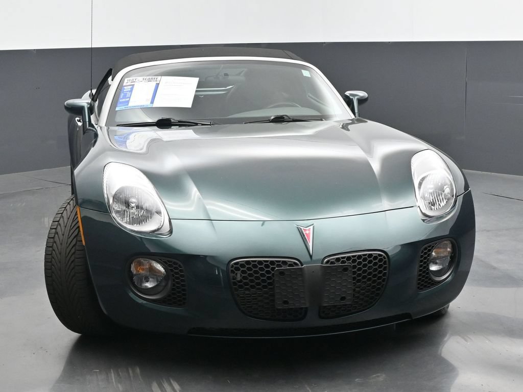 Used 2007 Pontiac Solstice GXP w/ Premium Package RWD image 34